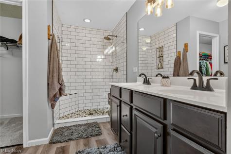 2545 Blue Ash Avenue NW Canton OH 44708