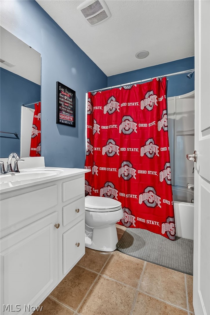 2545 Blue Ash Avenue NW Canton OH 44708