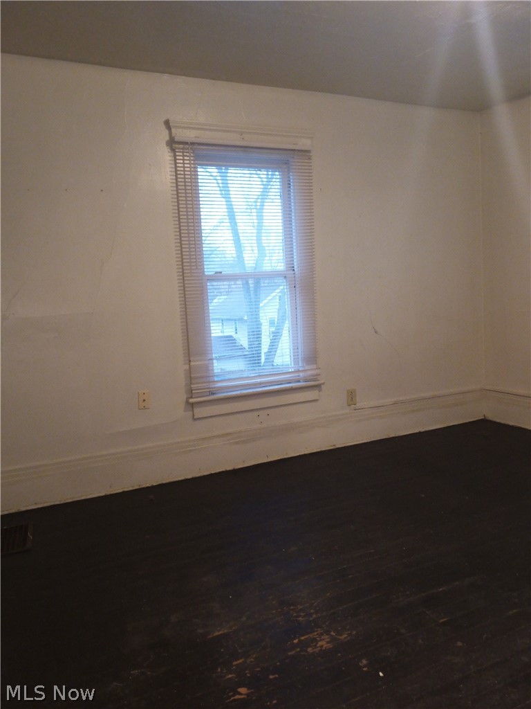 518 Sumner Street Akron OH 44304