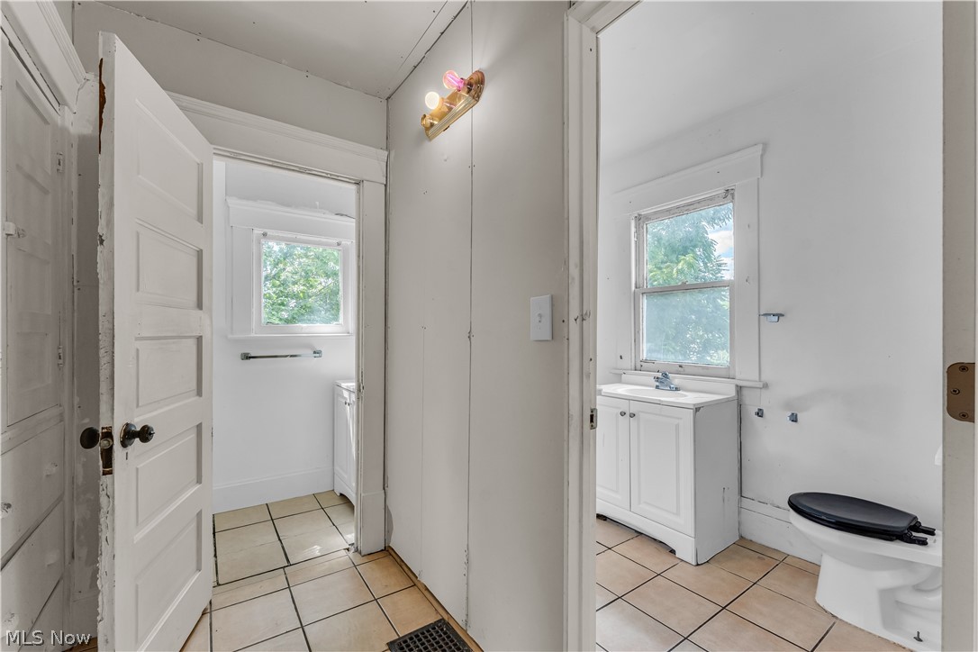 518 Sumner Street Akron OH 44304