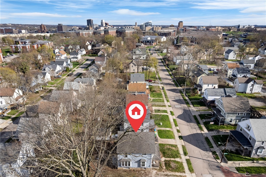 518 Sumner Street Akron OH 44304