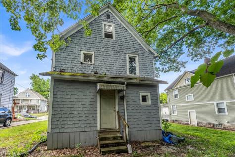 518 Sumner Street Akron OH 44304