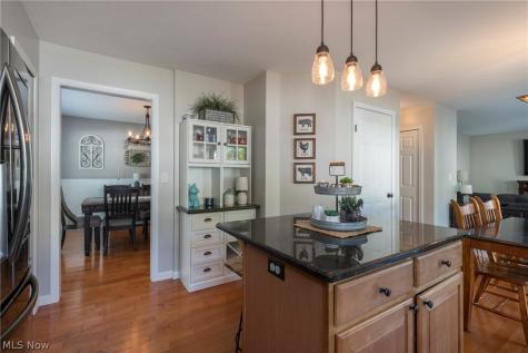 8537 Bentley Drive Olmsted Falls OH 44138