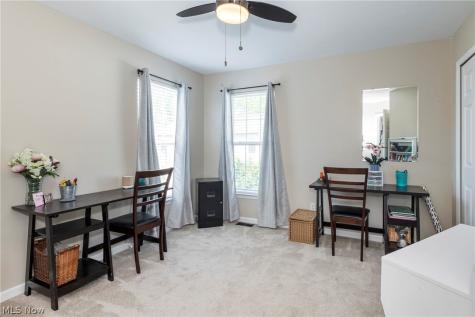 8537 Bentley Drive Olmsted Falls OH 44138