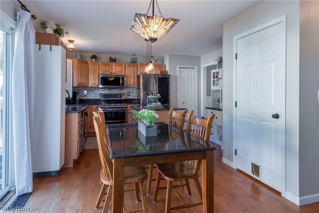 8537 Bentley Drive Olmsted Falls OH 44138