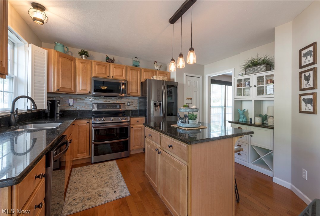 8537 Bentley Drive Olmsted Falls OH 44138