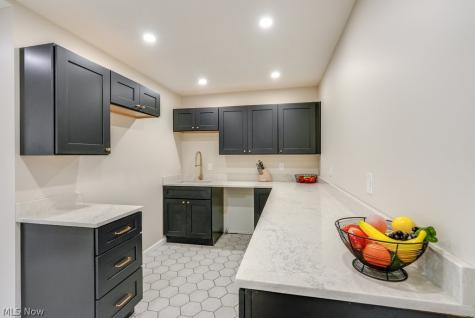 10306 Electric Boulevard Northfield Village OH 44067