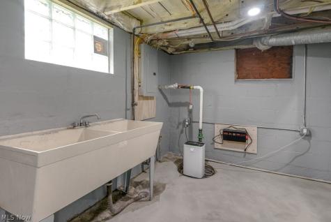 10306 Electric Boulevard Northfield Village OH 44067