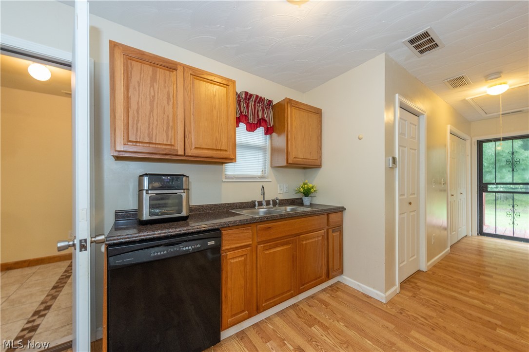 24656 Chardon Road Richmond Heights OH 44143
