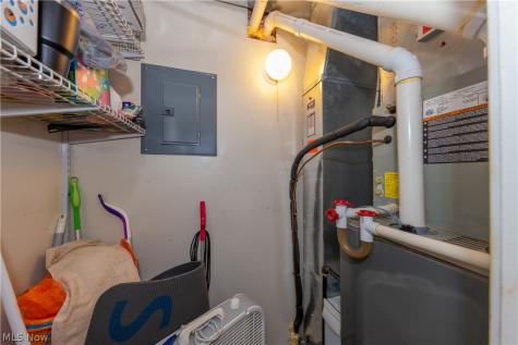 24656 Chardon Road Richmond Heights OH 44143