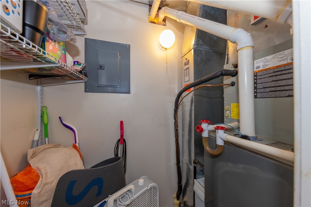 24656 Chardon Road Richmond Heights OH 44143