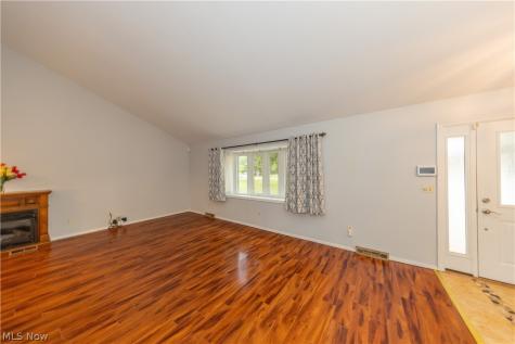 24656 Chardon Road Richmond Heights OH 44143