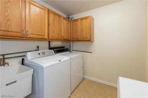 24656 Chardon Road Richmond Heights OH 44143