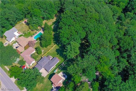 24656 Chardon Road Richmond Heights OH 44143