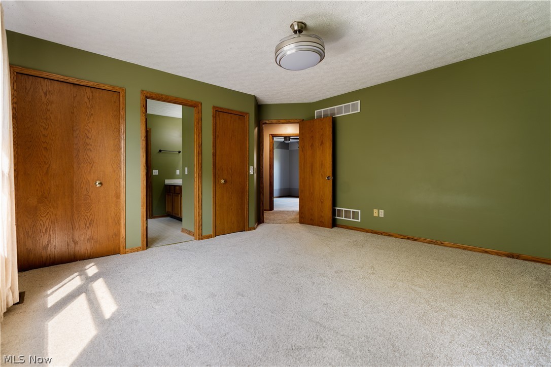 2124 Mount Pleasant Street NE Canton OH 44721
