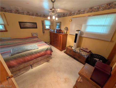1409 Opal Street Louisville OH 44641