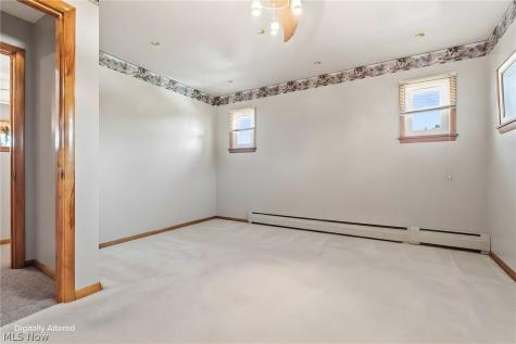 1409 Opal Street Louisville OH 44641