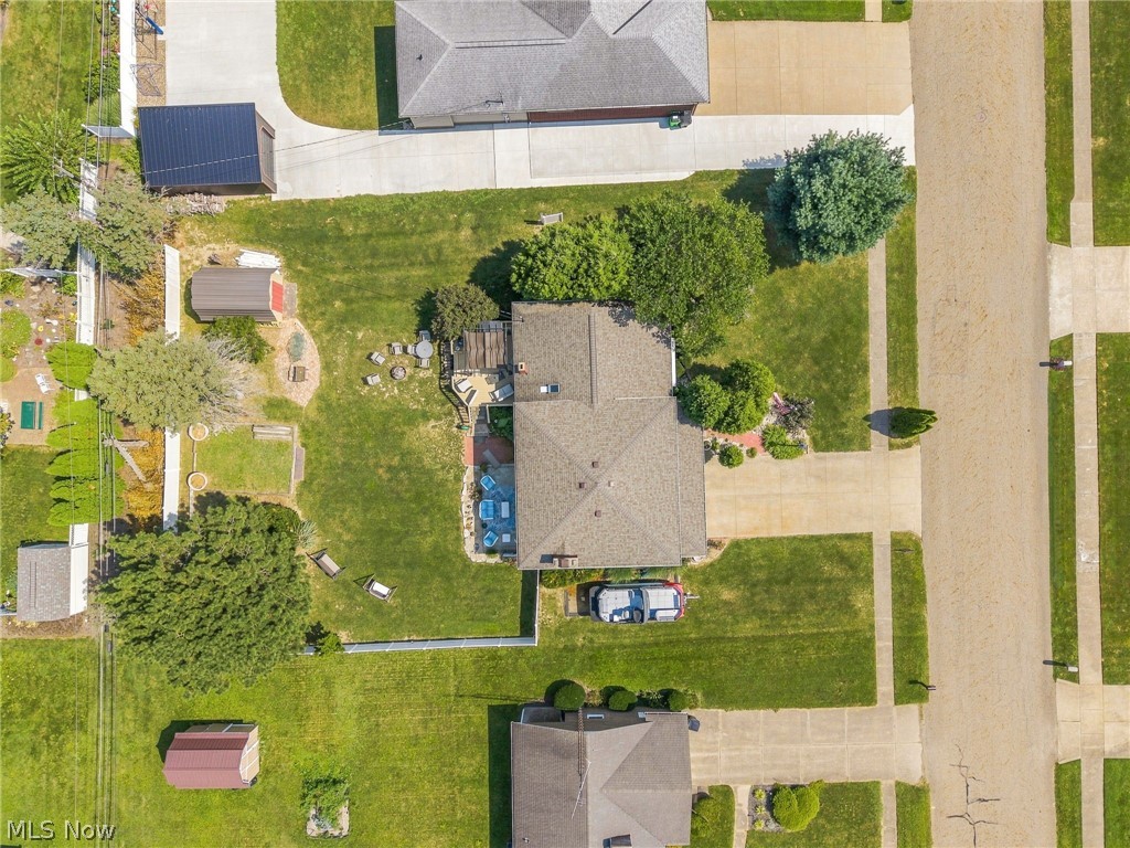 1409 Opal Street Louisville OH 44641