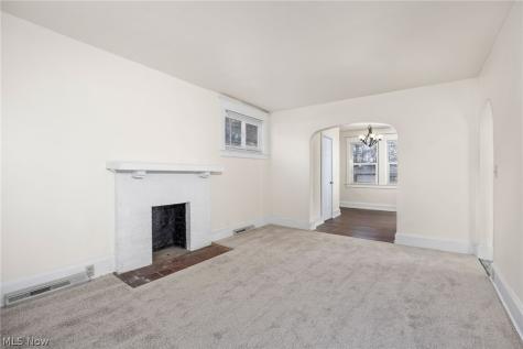 461 Morningview Avenue Akron OH 44305