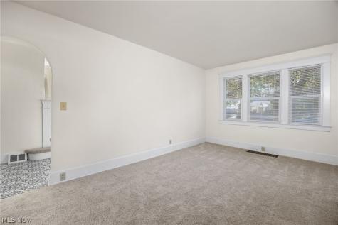 461 Morningview Avenue Akron OH 44305