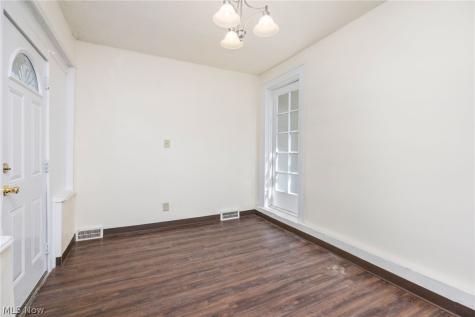 461 Morningview Avenue Akron OH 44305