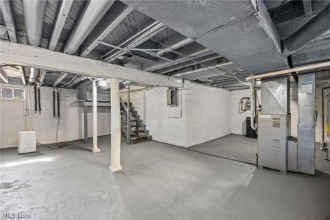461 Morningview Avenue Akron OH 44305