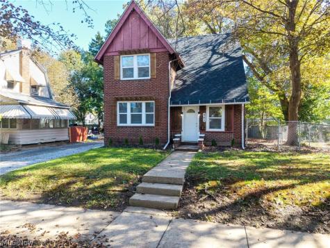 461 Morningview Avenue Akron OH 44305