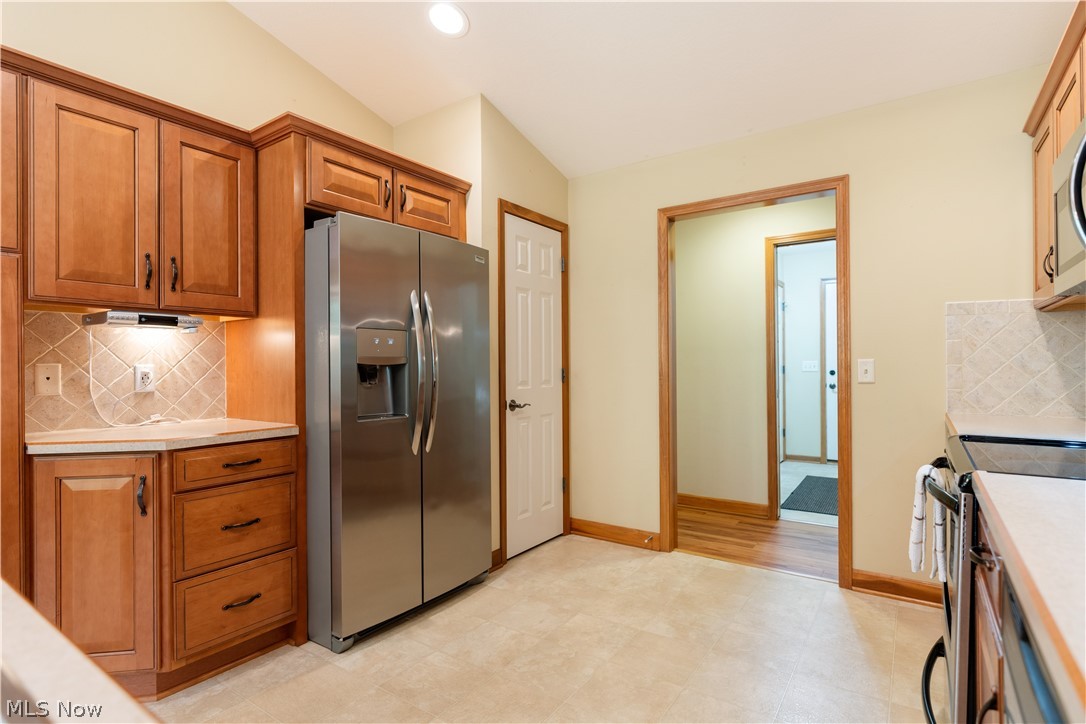 4946 Simsbury Circle NW Massillon OH 44646