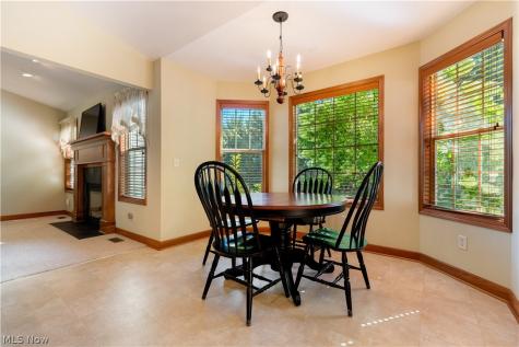 4946 Simsbury Circle NW Massillon OH 44646