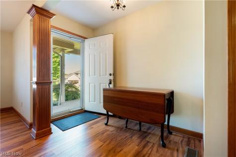 4946 Simsbury Circle NW Massillon OH 44646