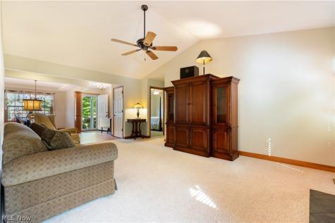 4946 Simsbury Circle NW Massillon OH 44646