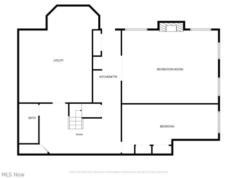 5205 Foxchase Avenue NW Canton OH 44718