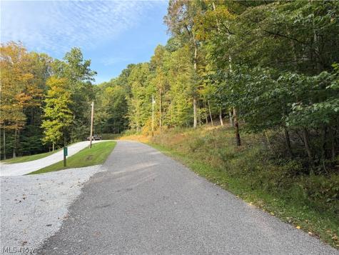 8020 Arbon Drive Millersburg OH 44654