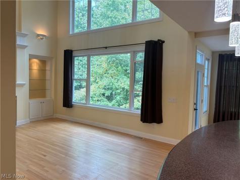 309 Knollwood Trail Richmond Heights OH 44143