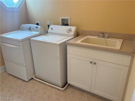 309 Knollwood Trail Richmond Heights OH 44143