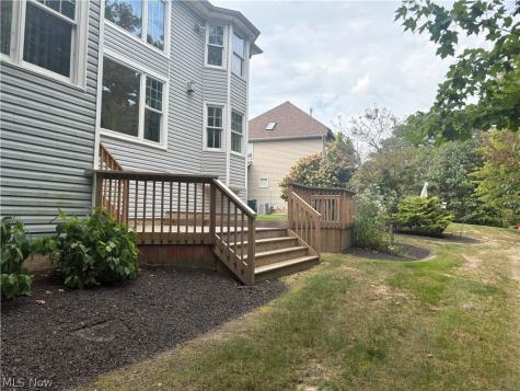 309 Knollwood Trail Richmond Heights OH 44143
