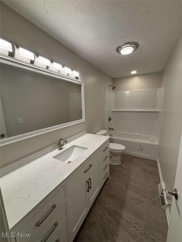 1353 Lake Martin Drive Kent OH 44240