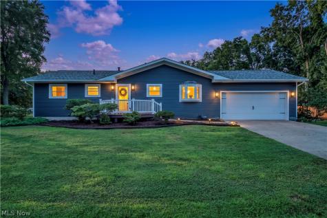 1761 Piercy Drive Akron OH 44312