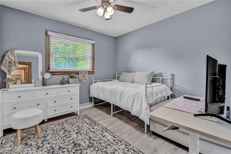 1761 Piercy Drive Akron OH 44312