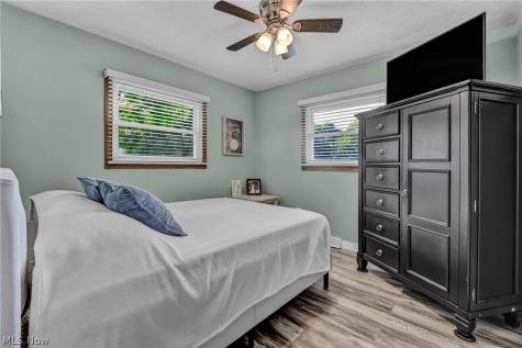 1761 Piercy Drive Akron OH 44312