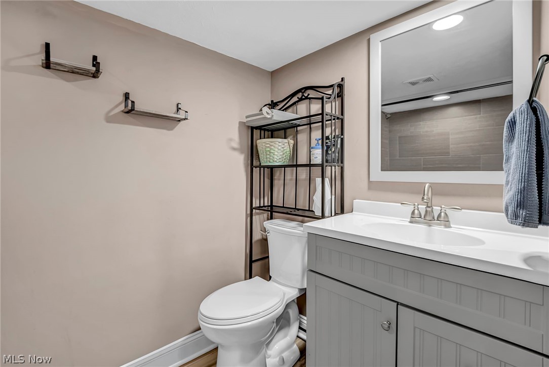 1761 Piercy Drive Akron OH 44312