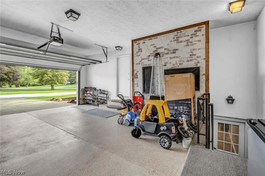 1761 Piercy Drive Akron OH 44312