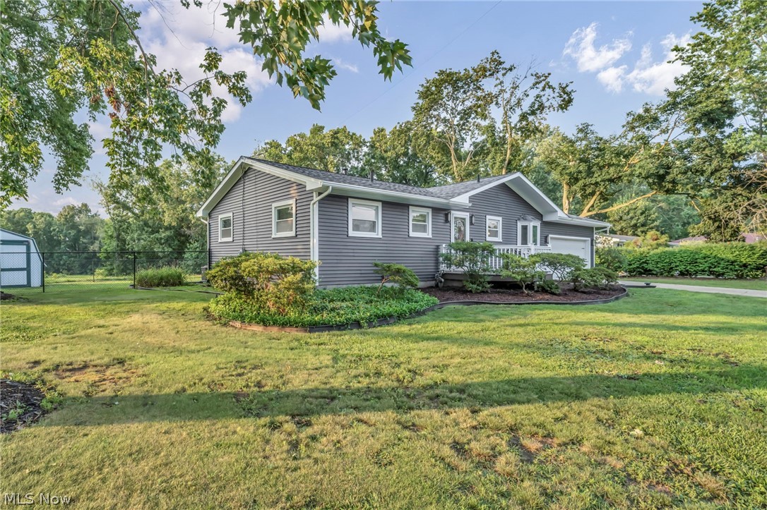 1761 Piercy Drive Akron OH 44312