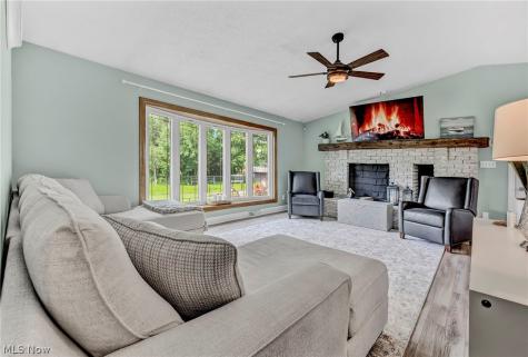 1761 Piercy Drive Akron OH 44312