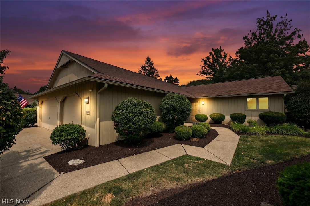 21327 Oak Bark Trail Strongsville OH 44149