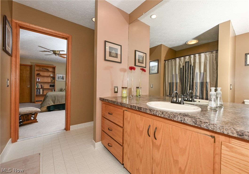 21327 Oak Bark Trail Strongsville OH 44149
