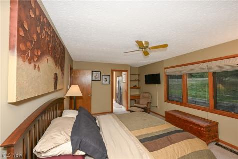 21327 Oak Bark Trail Strongsville OH 44149