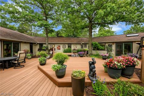 21327 Oak Bark Trail Strongsville OH 44149