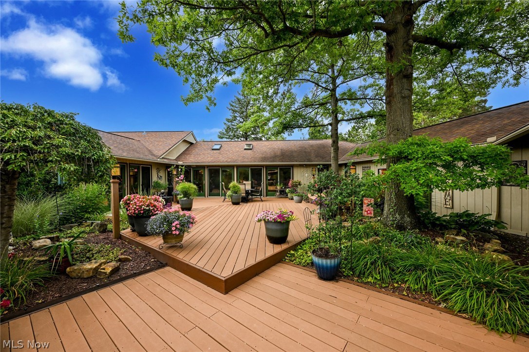 21327 Oak Bark Trail Strongsville OH 44149