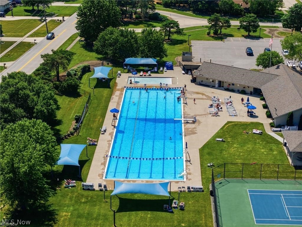 21327 Oak Bark Trail Strongsville OH 44149